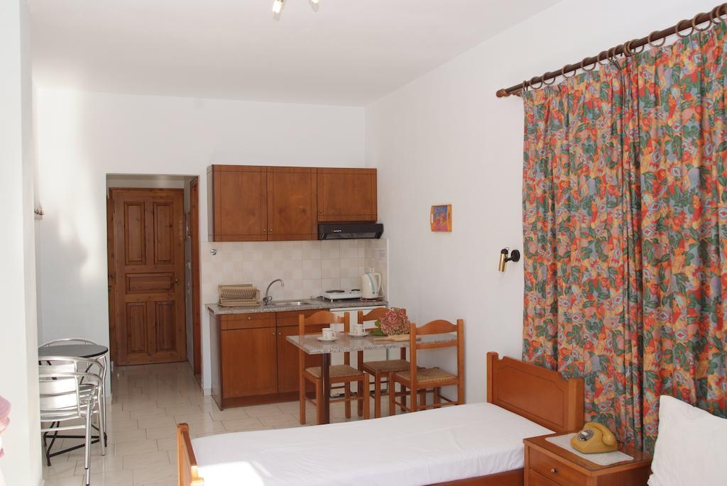 Appartement Charoula à Platanias  Extérieur photo