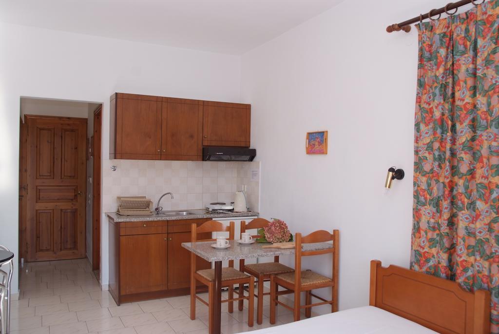 Appartement Charoula à Platanias  Extérieur photo