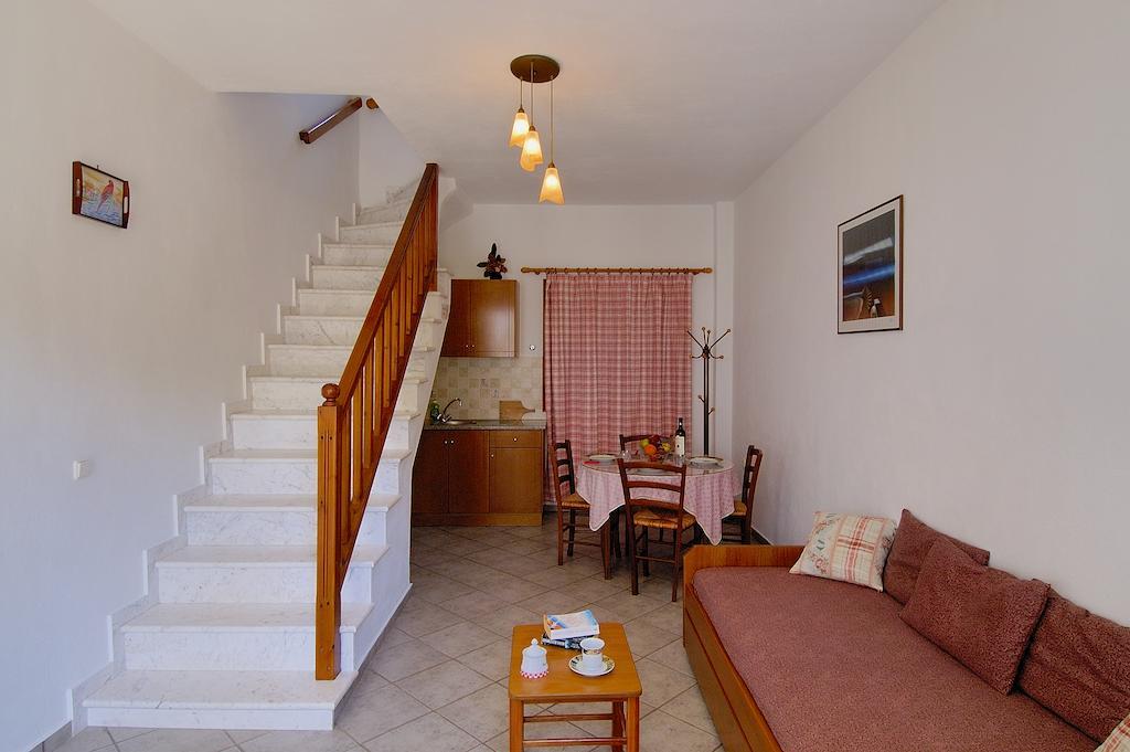 Appartement Charoula à Platanias  Chambre photo