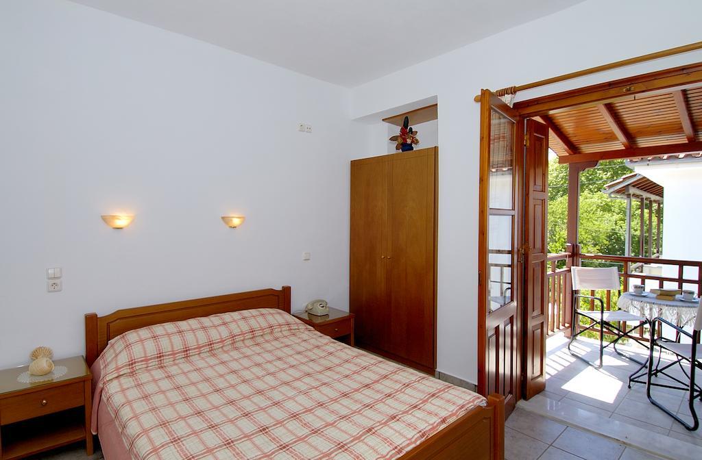 Appartement Charoula à Platanias  Chambre photo