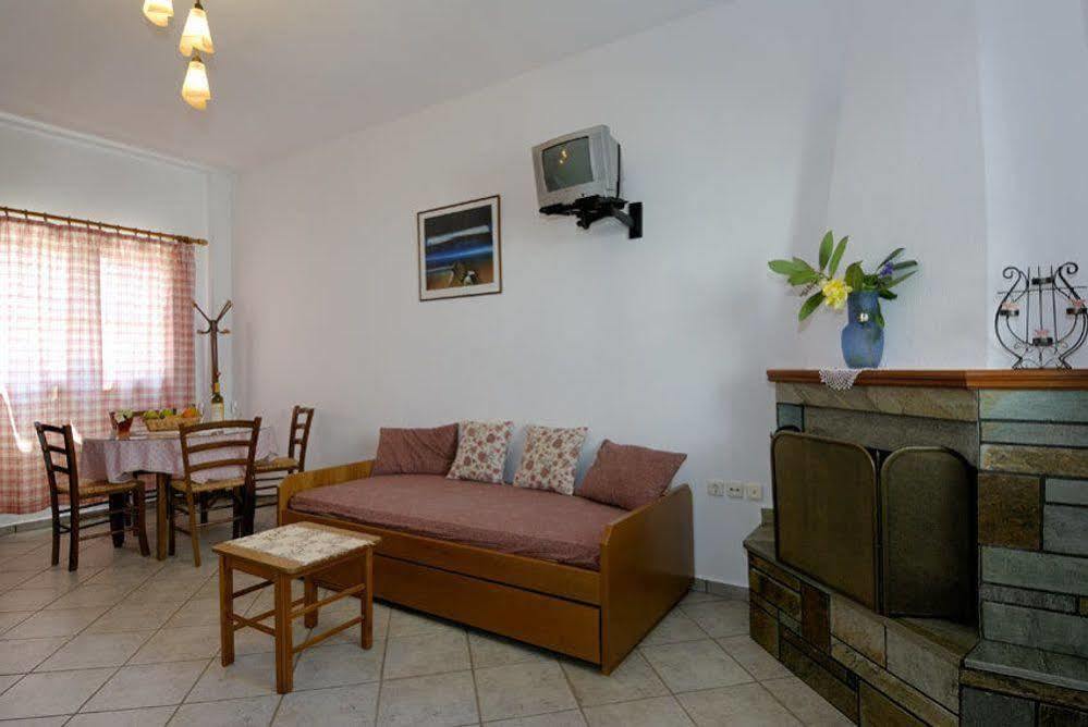 Appartement Charoula à Platanias  Extérieur photo