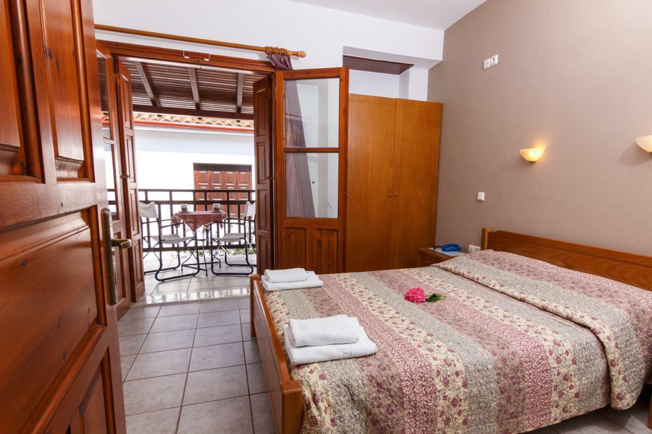 Appartement Charoula à Platanias  Extérieur photo