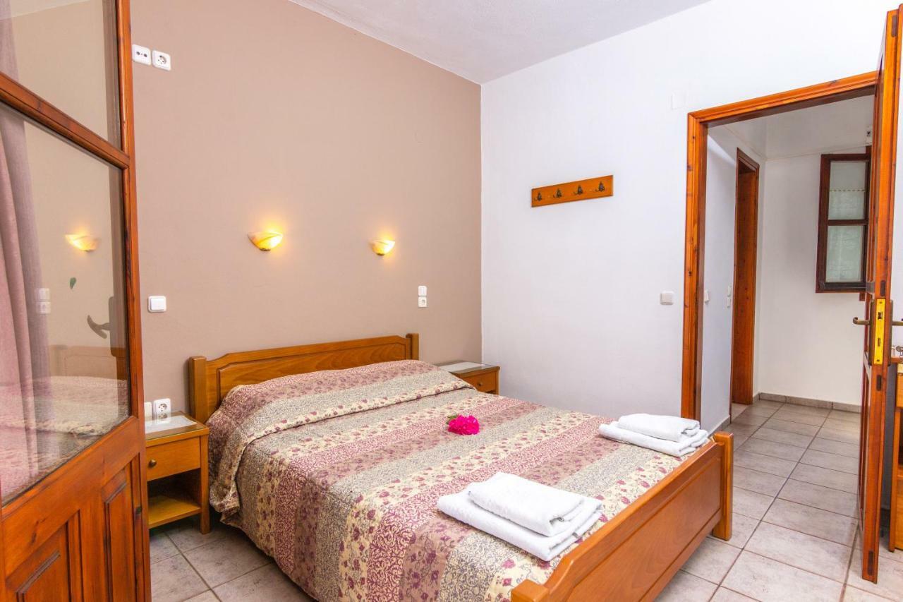 Appartement Charoula à Platanias  Extérieur photo